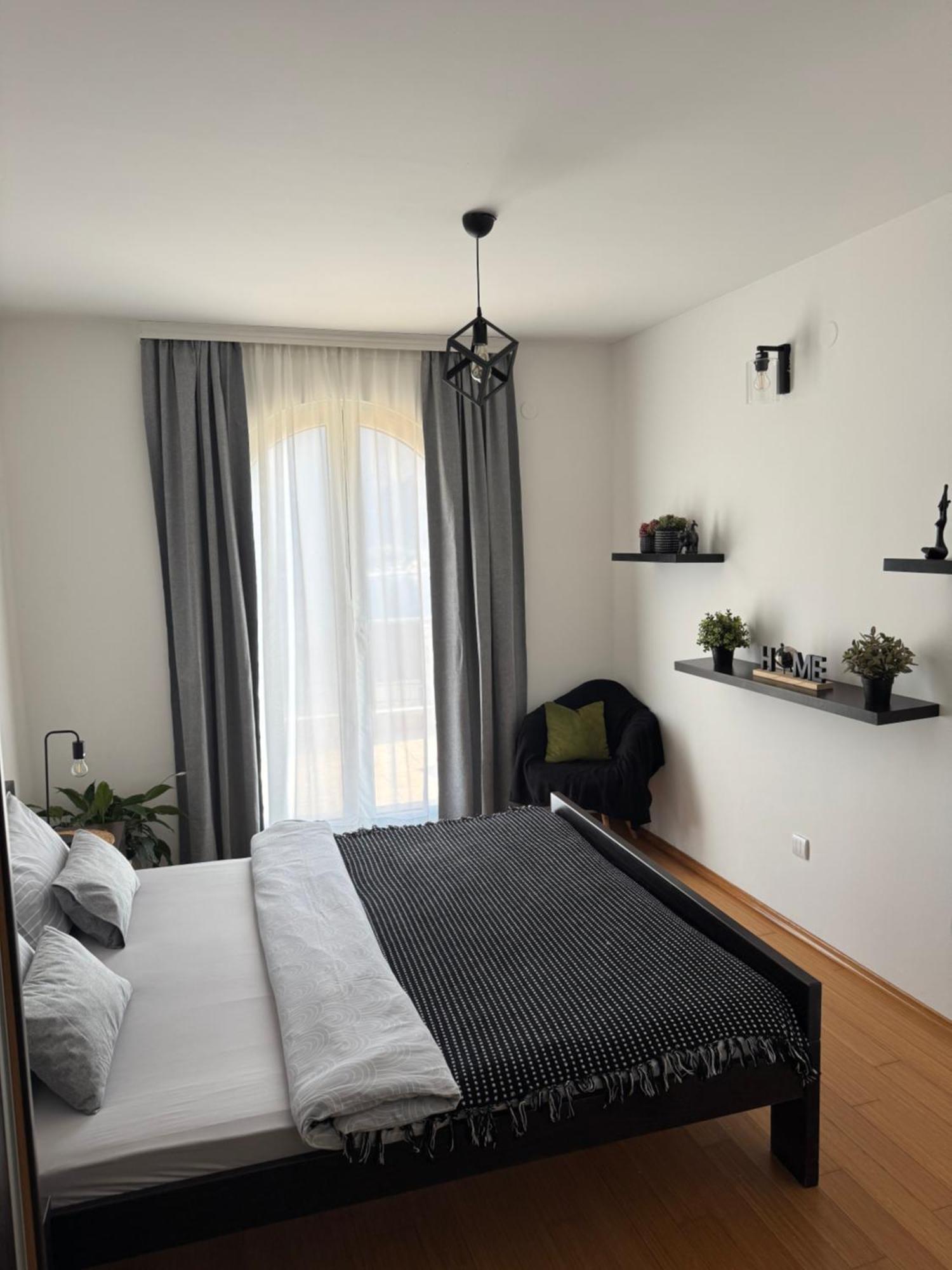 J&M Apartment Kotor Kültér fotó