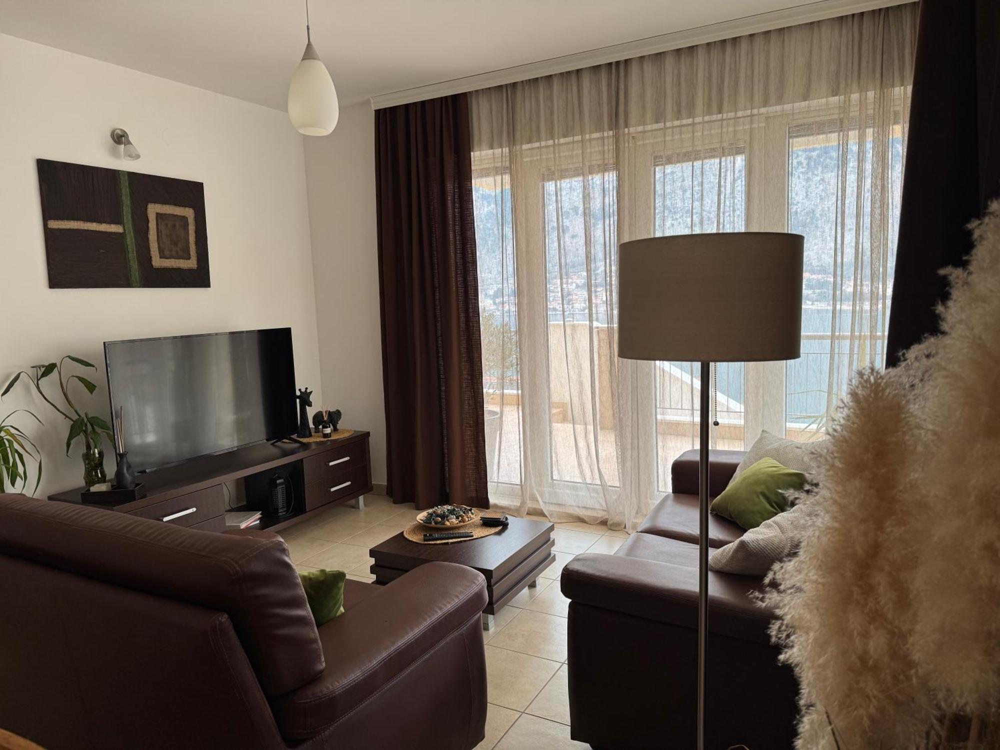 J&M Apartment Kotor Kültér fotó