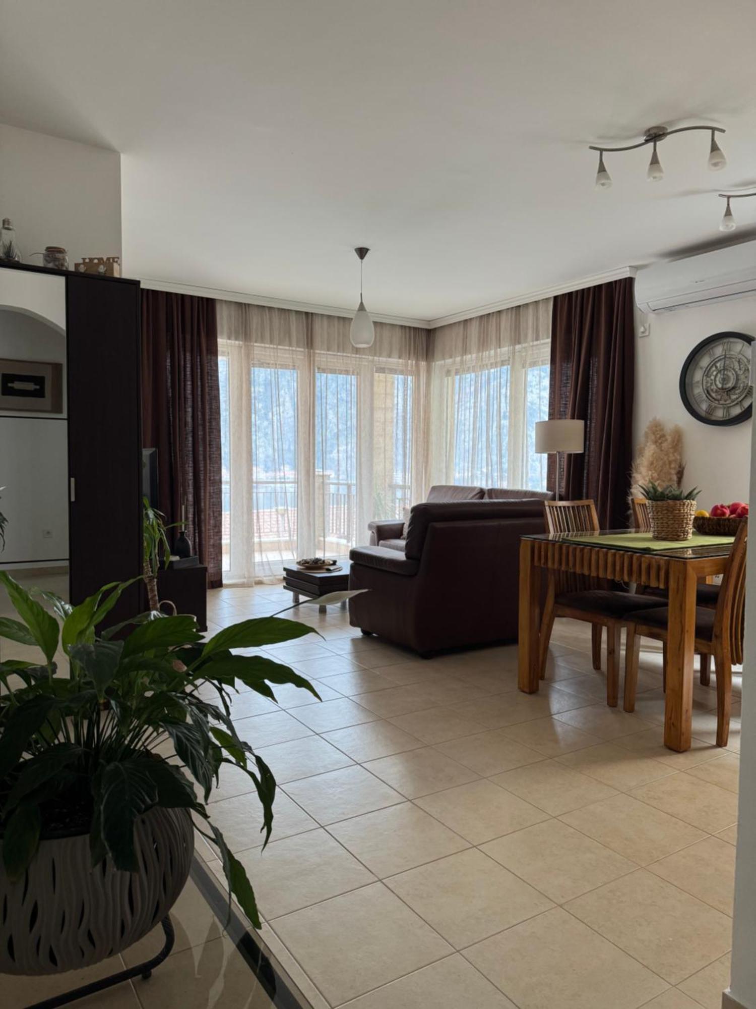 J&M Apartment Kotor Kültér fotó